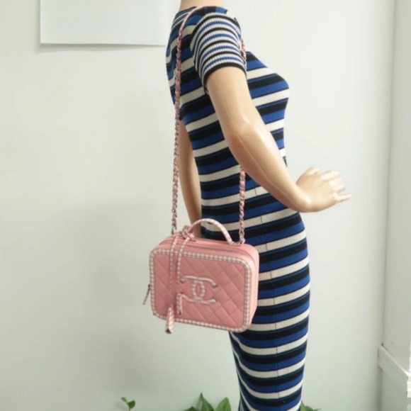 100% Authentic CHANEL Vanity case Quilted Leather Satchel Bag - Picture 12 of 12